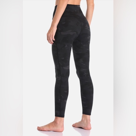 Colourfulkoala Leggings Women's Size Small Deep Grey Camo 25'' Inseam Pockets - Picture 7 of 9